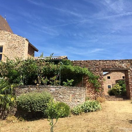 Le Vieux Chateau Leynes Quarto foto