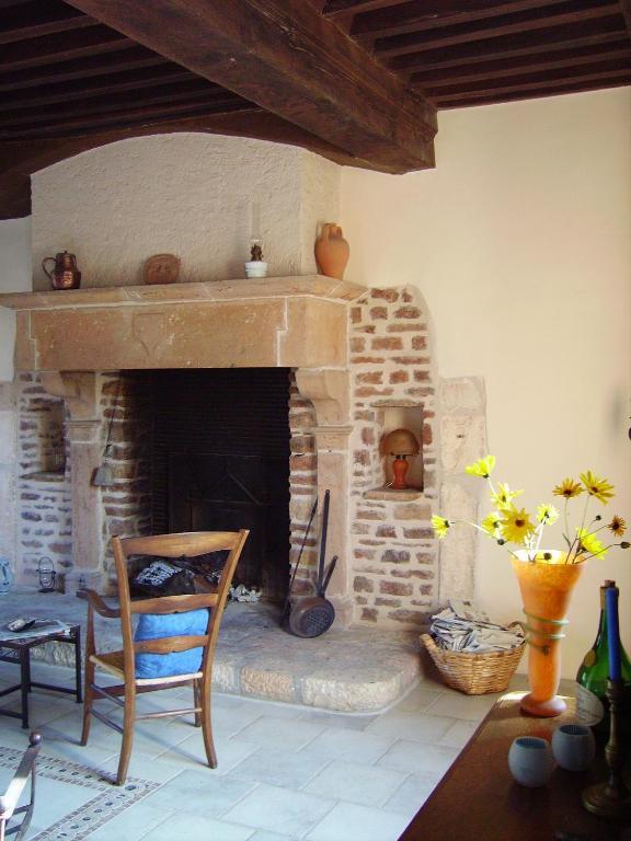 Le Vieux Chateau Leynes Quarto foto